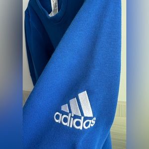 Adidas Sweatshirt